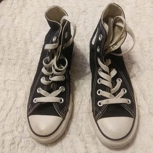 Black Canvas Converse Hi Tops Sz. 6